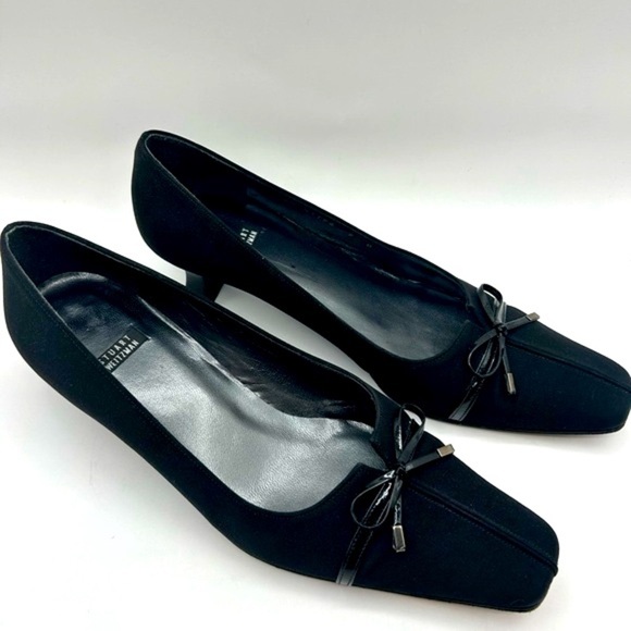 Stuart Weitzman Shoes - Stuart Weitzman Black Pointed Toe Kitten Heel Slip On Bow Accent Shoe Y2K 90’s 9